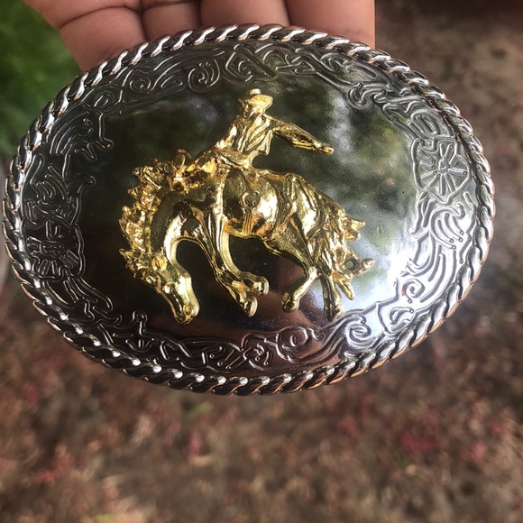Cowboy buckle - Picture 1 of 2